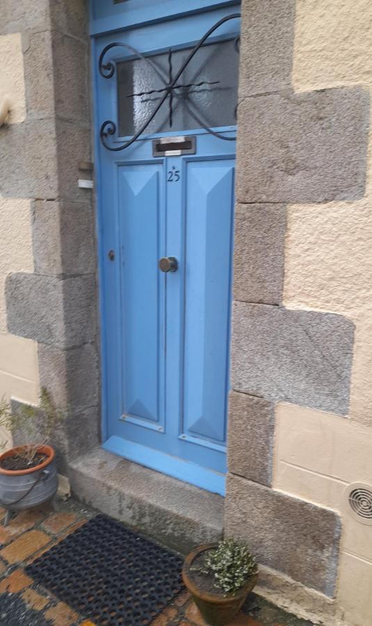 La Chambre De Garance Et Ses Couleurs D'Art Saint-Pol-de-Léon Esterno foto